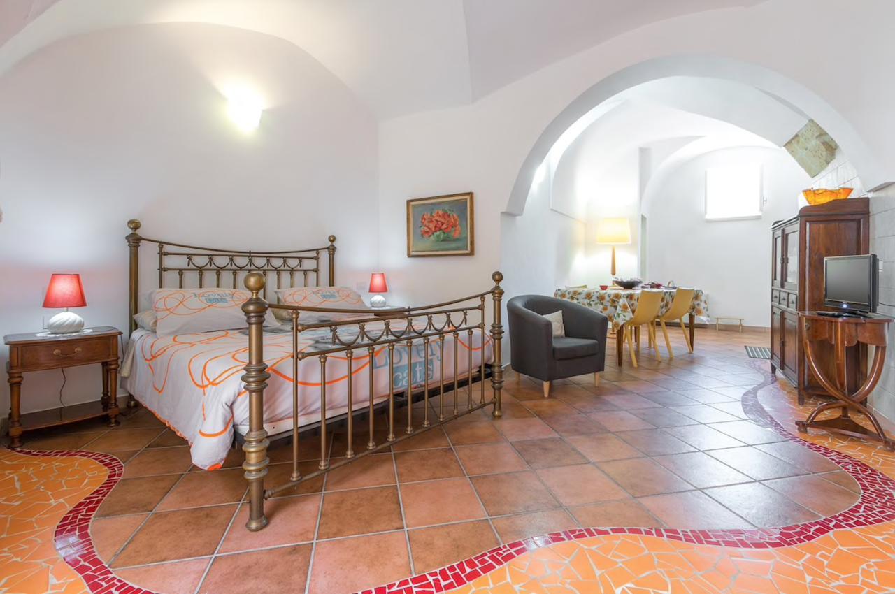 B&B Corte Dei Memoli Di Margiotta Giuseppina Lecce Exterior photo